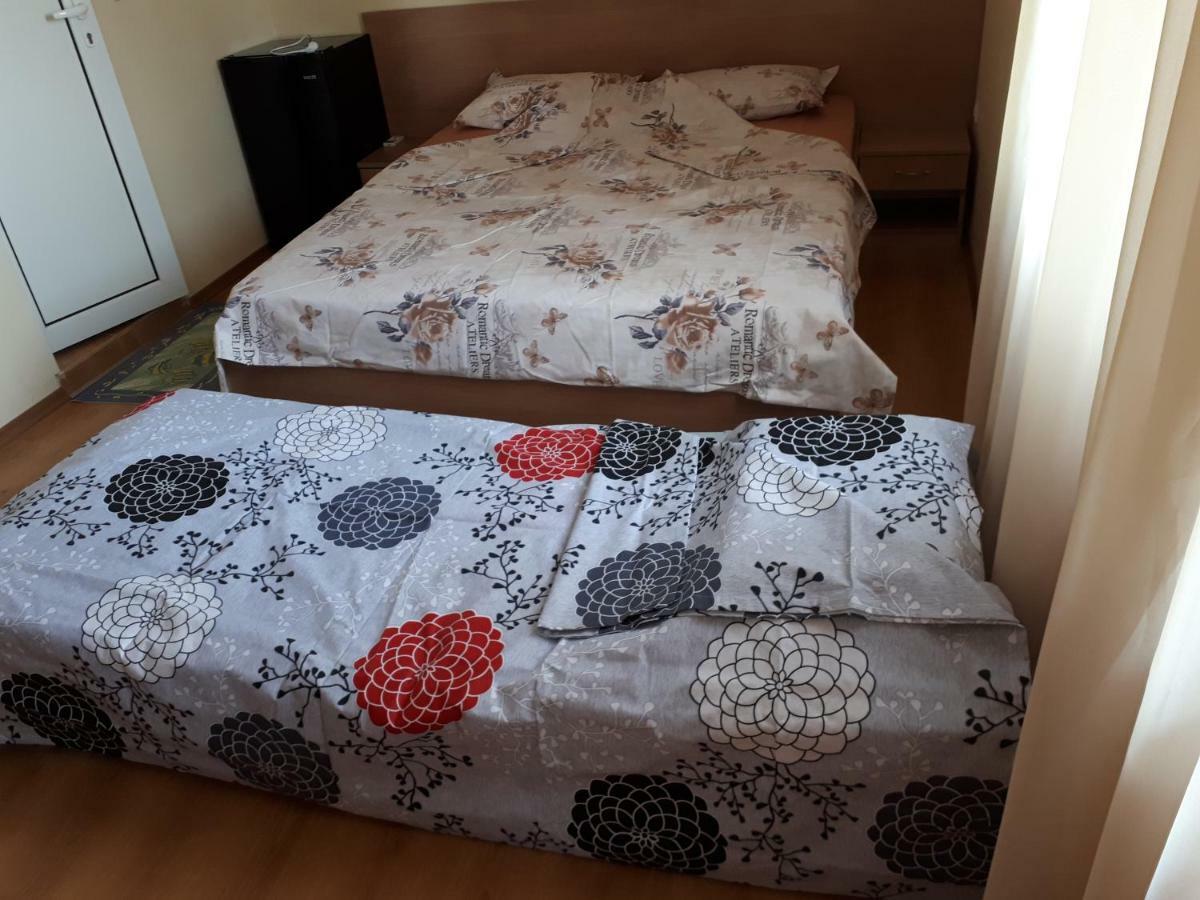 Hotel Виламимоза;Созополбуджака Extérieur photo